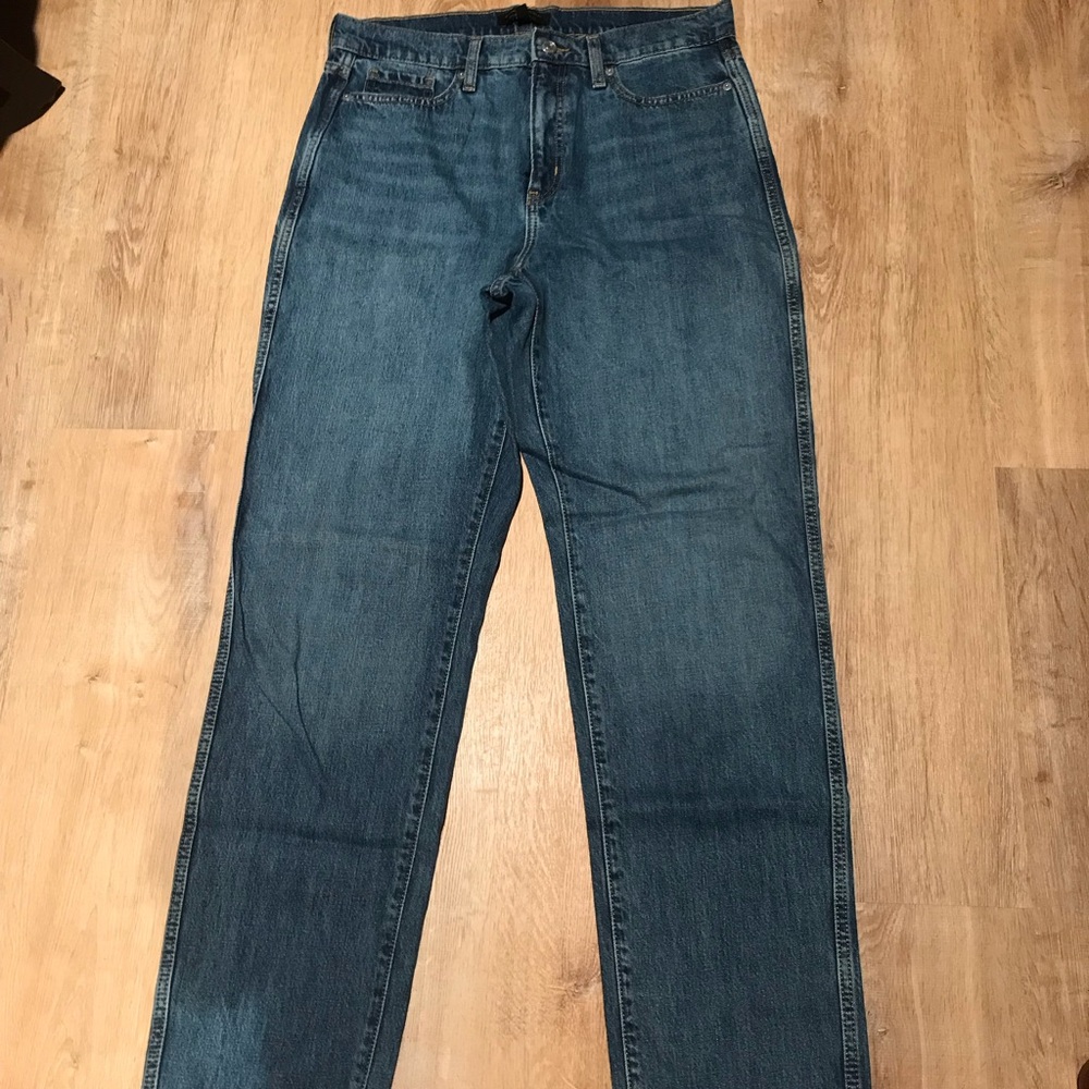 Banana Republic Women’s Straight Blue Jeans